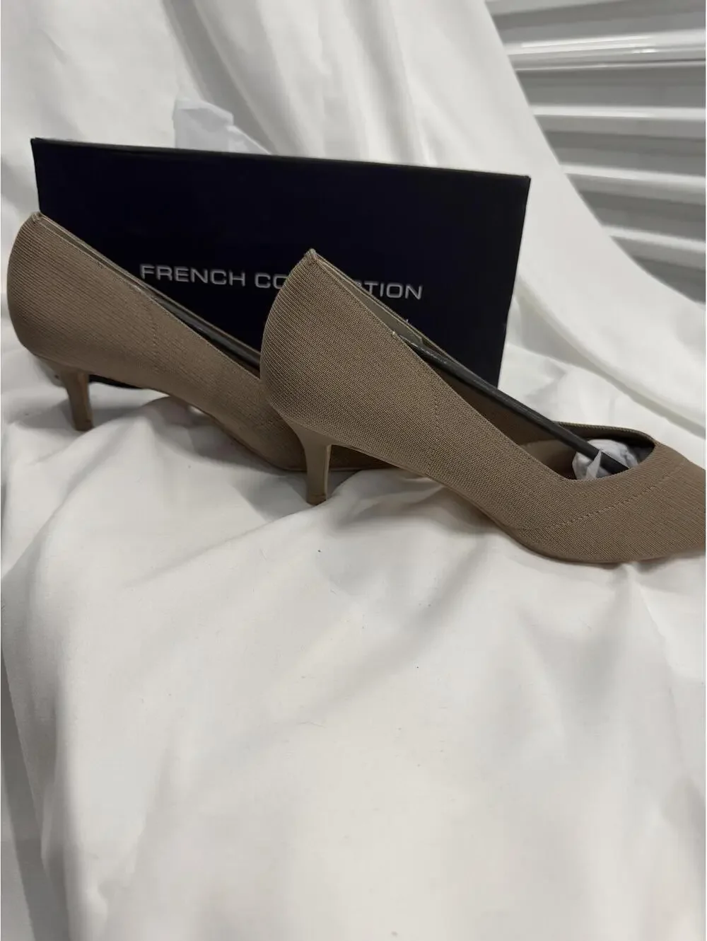 French Connection Women's Taupe Knit Pointed Toe Kitten Heel Pumps - Picture 4 of 8